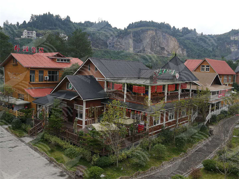 選擇福州合成樹脂瓦，為南方屋頂雨季防水護航